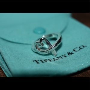 Tiffany & Co Paloma Picasso Loving Heart Ring
